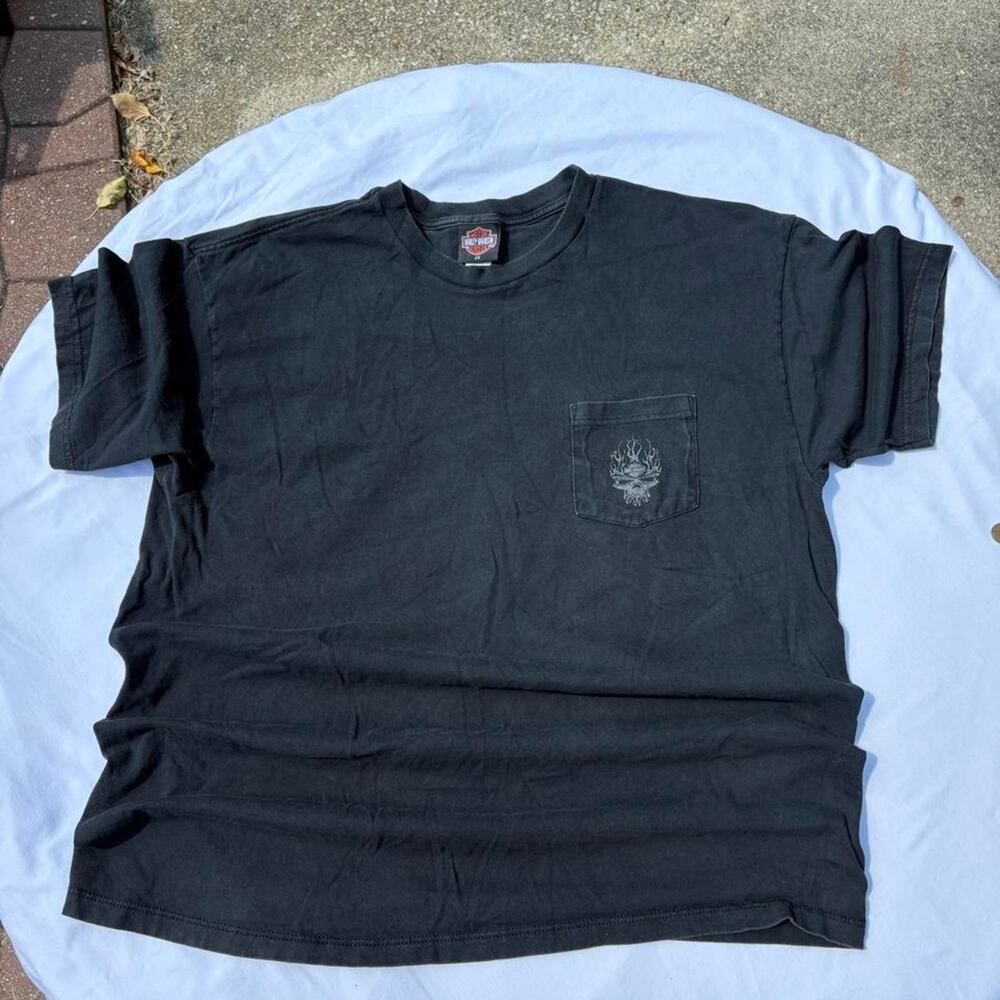 Vintage 90s Harley Davidson black pocket tee